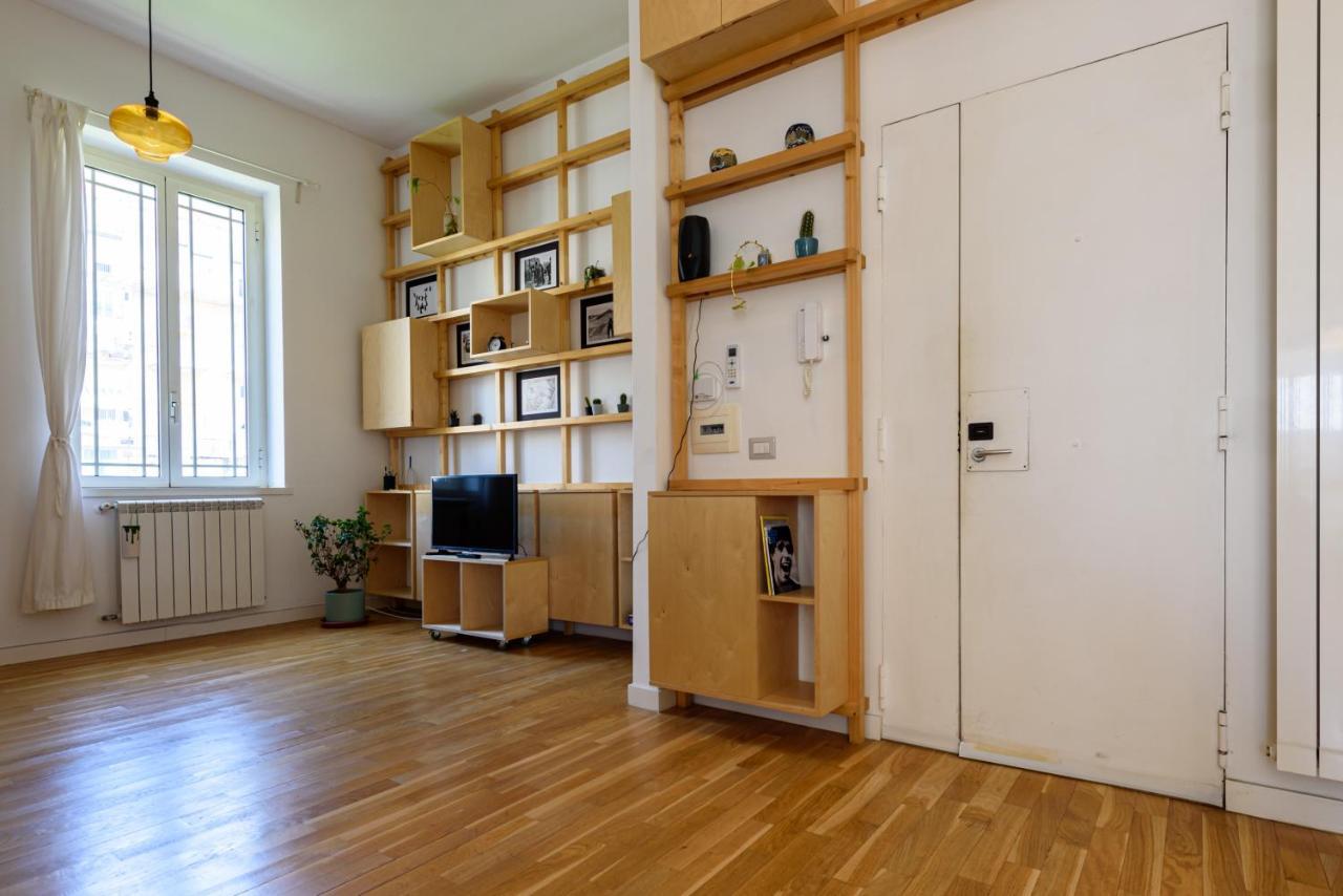 Casa Rega Apartment Napoli Bagian luar foto